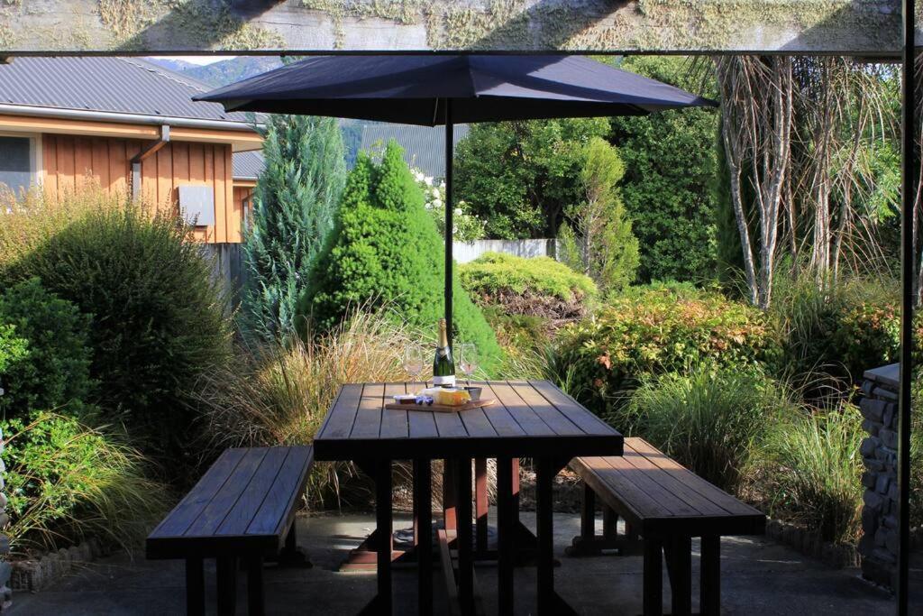 Villa Popular Family And Pet Friendly Modern Cosy Bach Wifi Hanmer Springs Exterior foto
